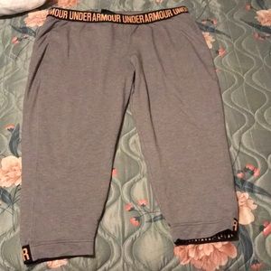 BRAND NEW Women’s Under Armour Capris
